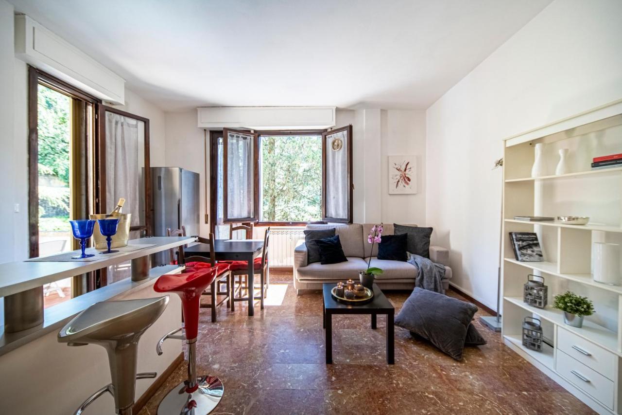 Cozy Roman Apartment with parking Florencja Zewnętrze zdjęcie