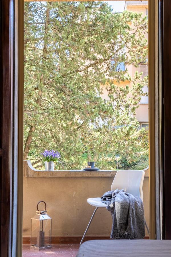Cozy Roman Apartment with parking Florencja Zewnętrze zdjęcie